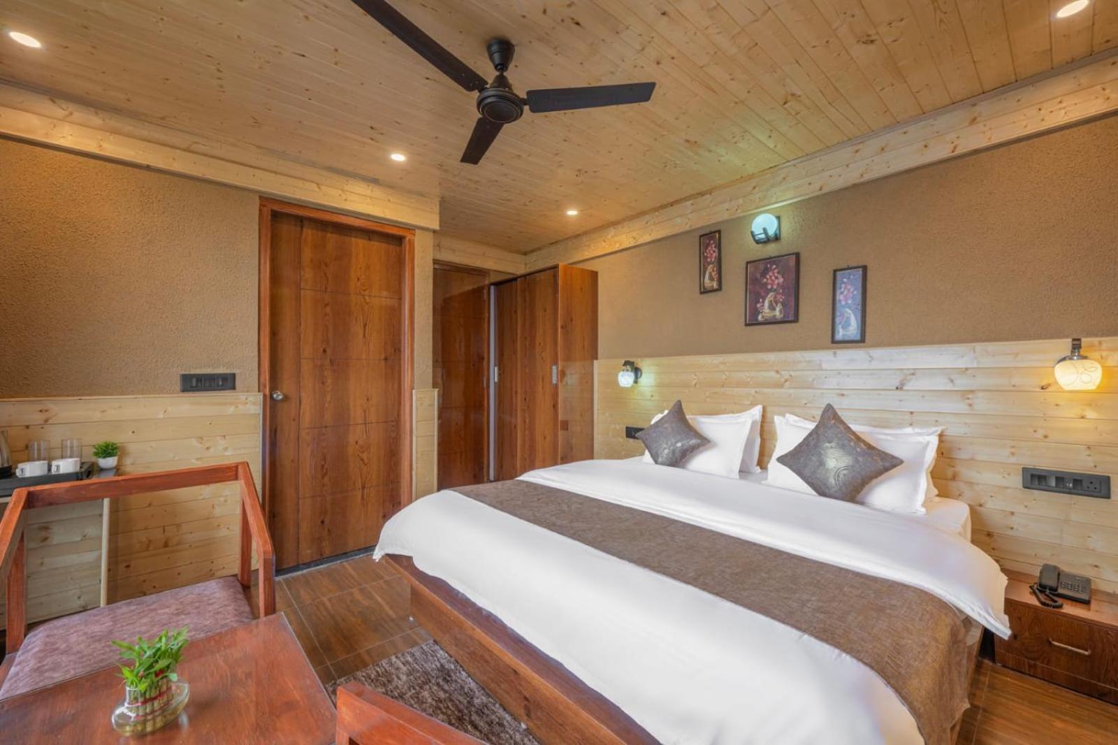The Nature Dreams I Vacations I Conference I Mice I Family Events I Open Air Terrace I Sky Bonfire I Kufri By Exotic Stays Shimla Exterior photo